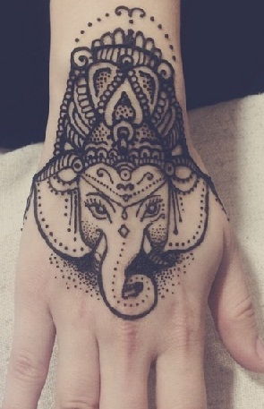 traditional-hand-tattoos-with-lord-ganesh-24