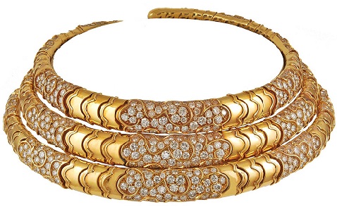 three-piece-diamond-gold-necklace-17