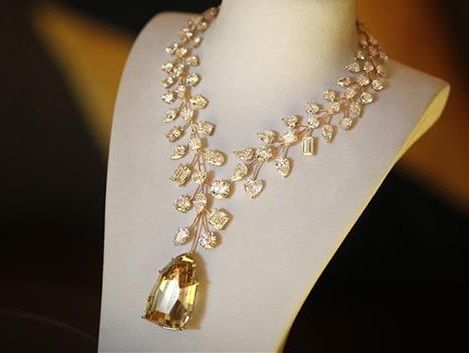 yellow-diamond-necklaces