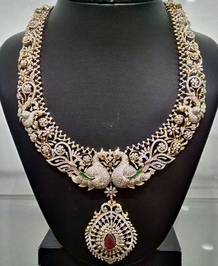 designer-peacock-diamond-necklaces