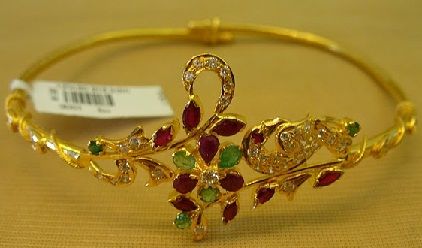 gold-armlets19