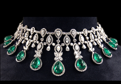 classic-emerald-necklaces20