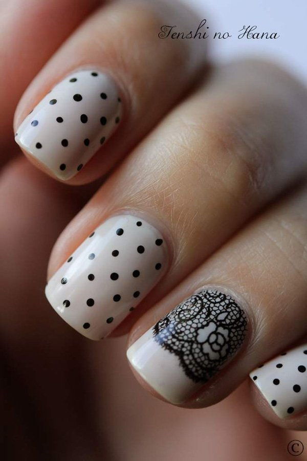 polcă Dot and Lace Nails