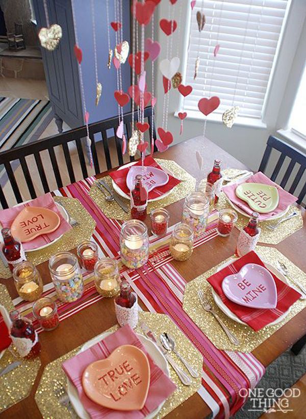 Grozav Valentine's Day with the whole family - decor