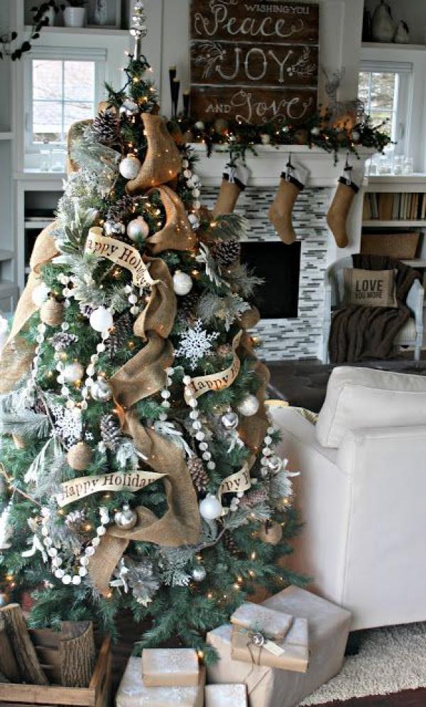 Crăciun tree for the happy holiday