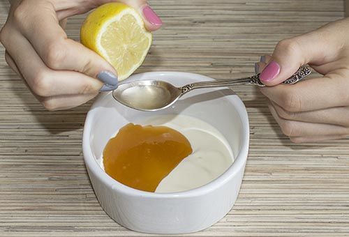 yogurt lemon honey mask