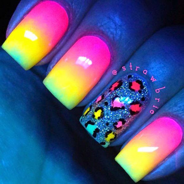 leopardas neon gradient glitter glow in the dark nails