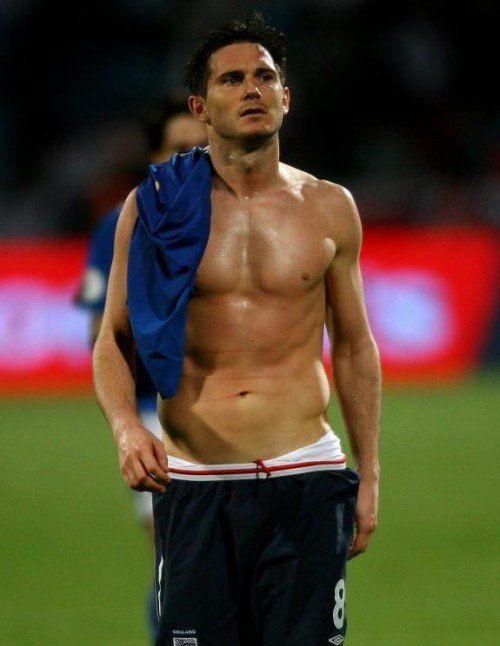 30 Hottest Soccer Players Of All Time_17