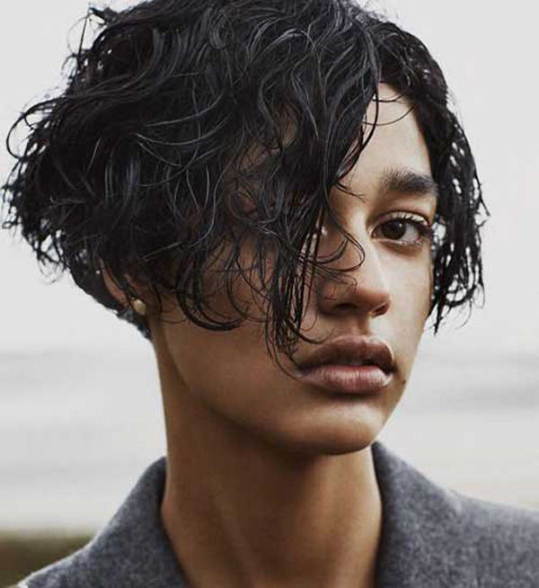Kratka frizura-Črna-ženske-2016
