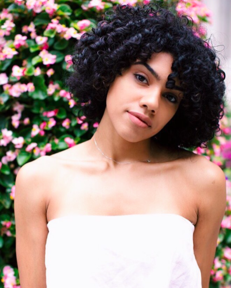 30 Short Curly Hairstyles for Black Women 12