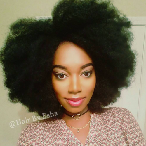 30 Short Curly Hairstyles for Black Women 17
