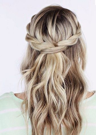 Paprasta and Easy Braid Hairstyles 17