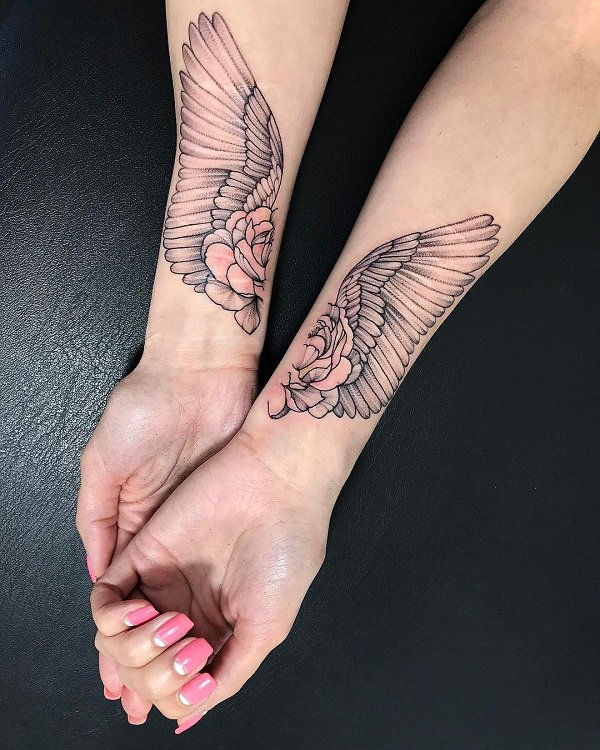 35 kvapo sparnų tatuiruotės dizaino