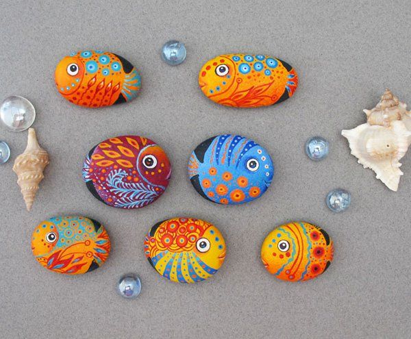 Žuvis Painted Stones