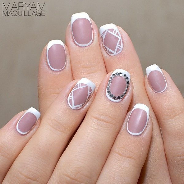 pilka and white nail art
