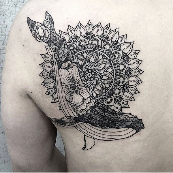 35 banginių tatuiruotės idėjos