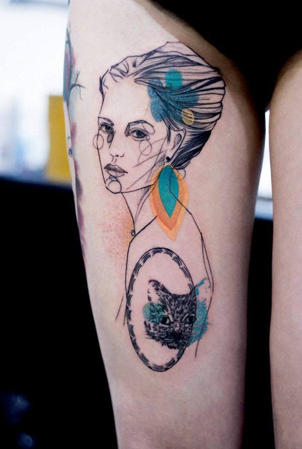 akvarel portrait thigh tattoo