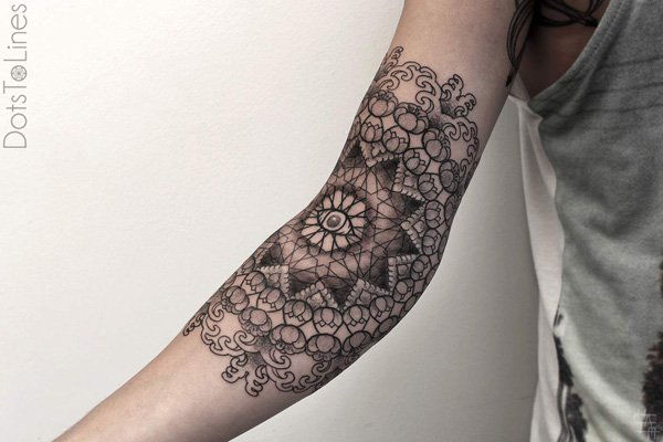 40 Idei de tatuaje geometrice complicate