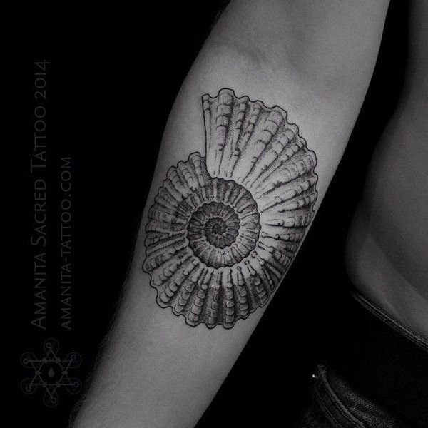 shell tattoo-32