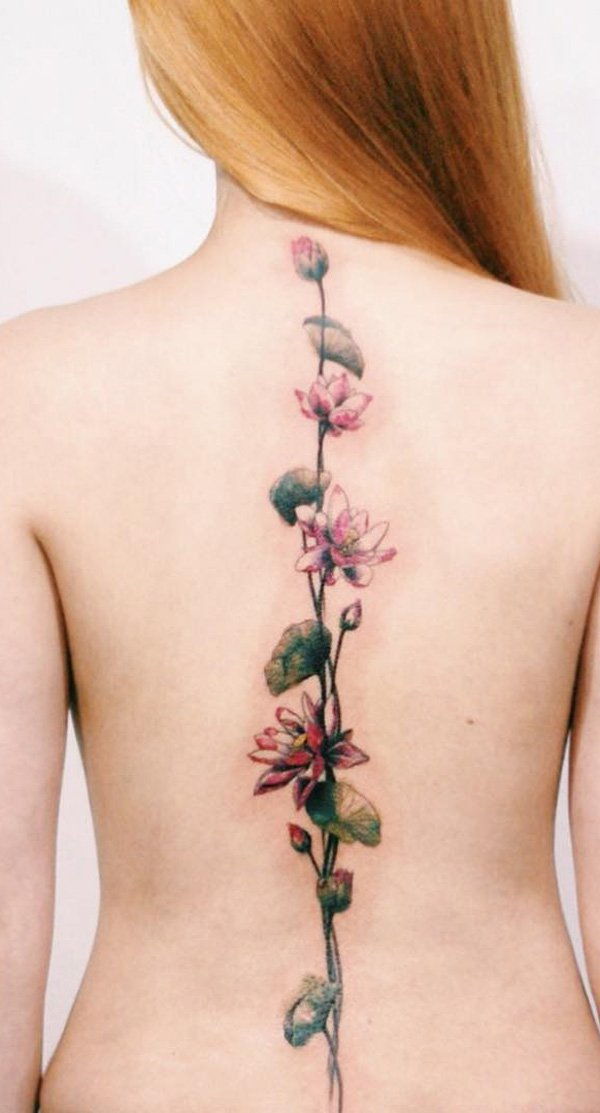 Spalvotas spine tattoo-21