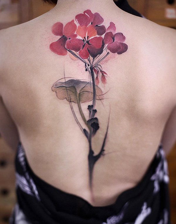 gėlių stuburo-tatuiruotė-40