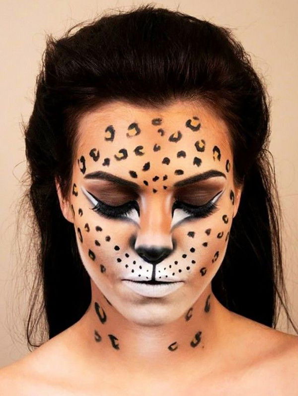 Leopard-print face paint