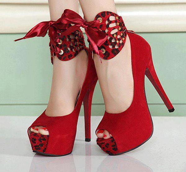 Eleganten Red High Heels