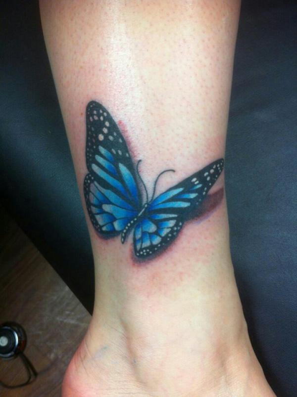 45 + Neįtikėtinos 3D drugelio tatuiruotės