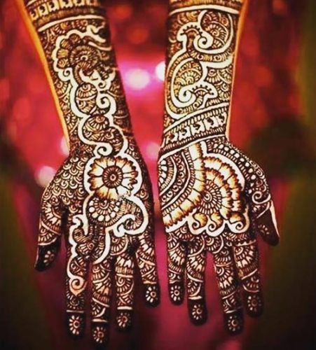 deep bridal mehndi design for weddings