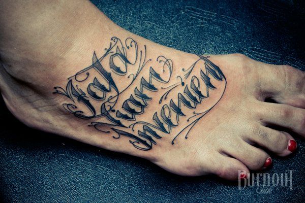 50 Awesome Foot Tattoo Designs