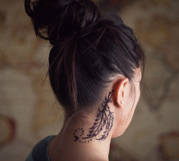 50 Designuri tatuaje frumoase cu pene