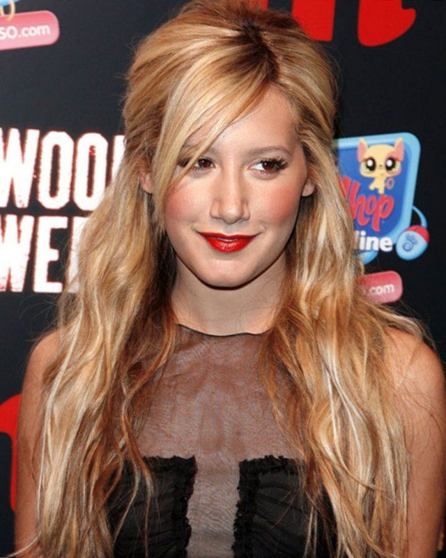 Ashley-Tisdale-Long-Hairstyles-with-Bangs