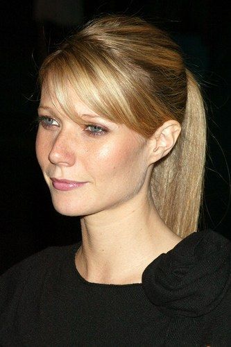 Gwyneth Paltrow Side Swept Bangs: Sleek and Highlighted
