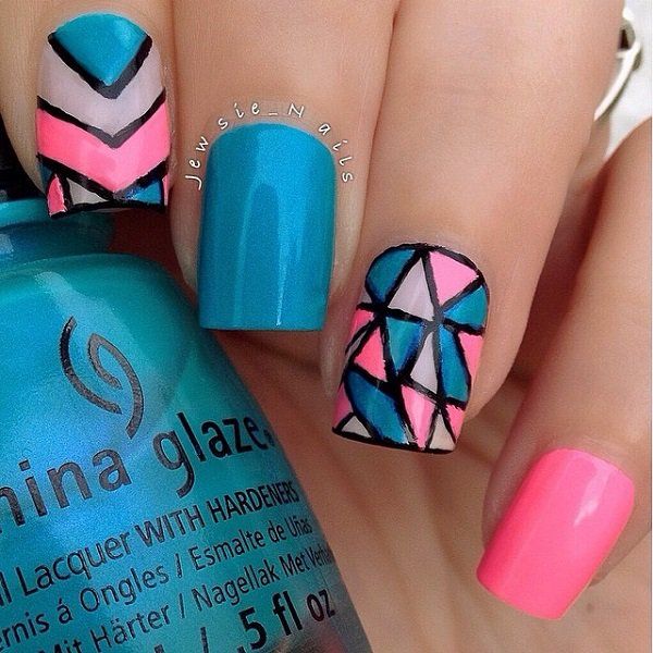 Mėlyna and pink nail-26