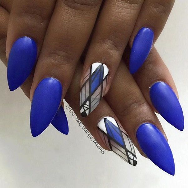 kék nail art-37
