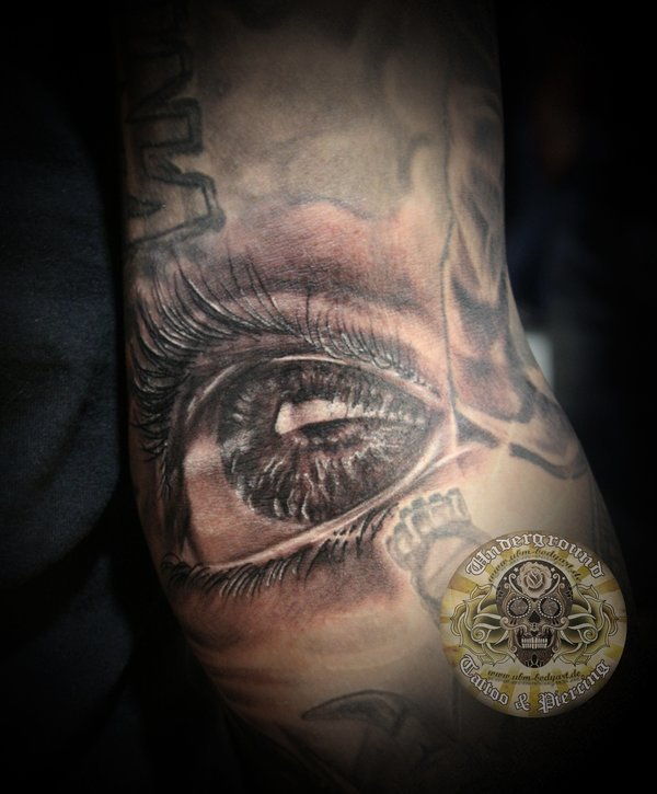 50 Crazy Eye Tattoos