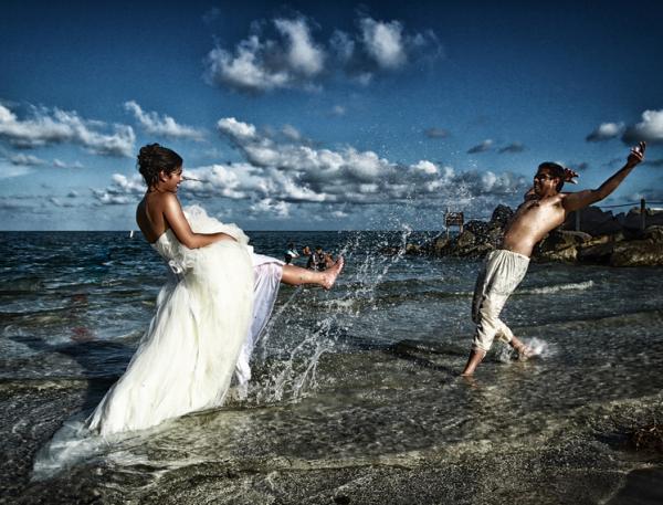50 Creative Ideas of Wedding Photography