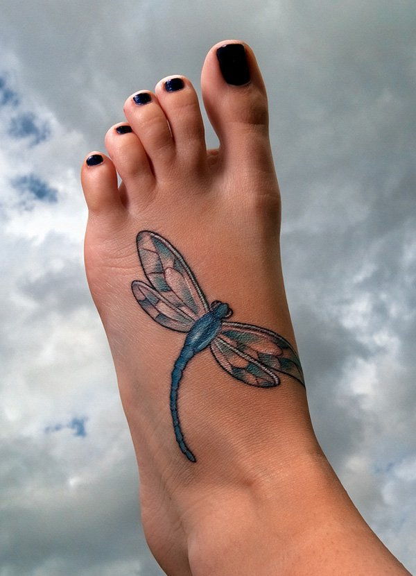 50+ Dragonfly Tattoos for Women