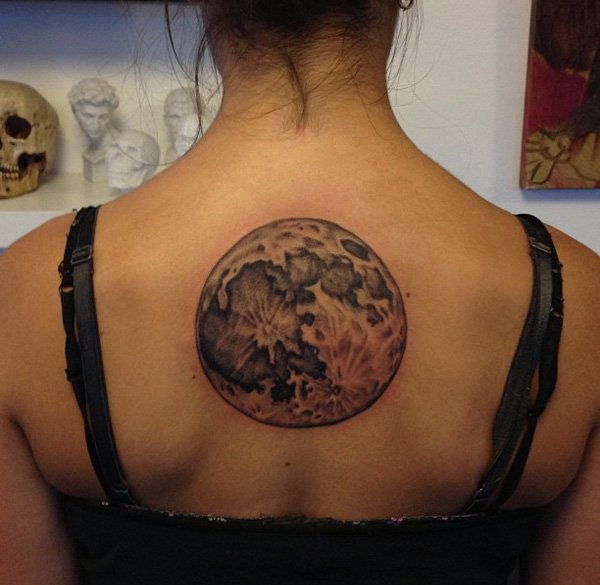 50 Exemple de tatuaje ale lunii