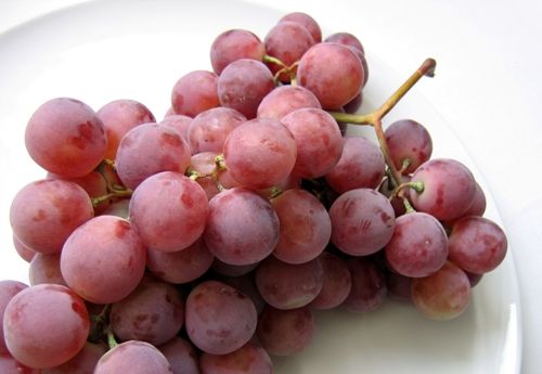 rdeča Grapes for acne