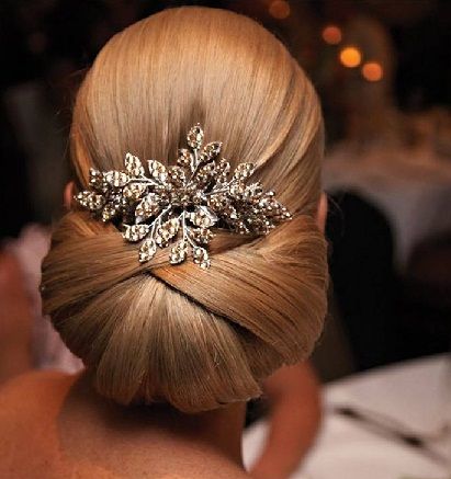 Latest and Modern Bridal Hairstyles 32