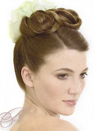 Latest and Modern Bridal Hairstyles 43