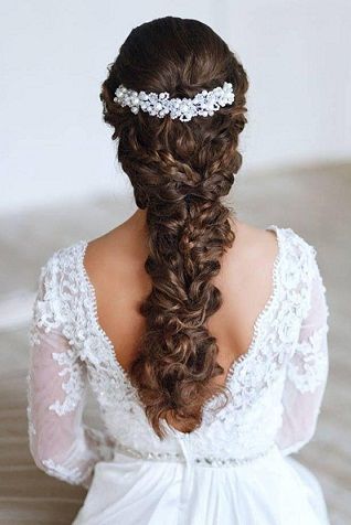 Latest and Modern Bridal Hairstyles 50