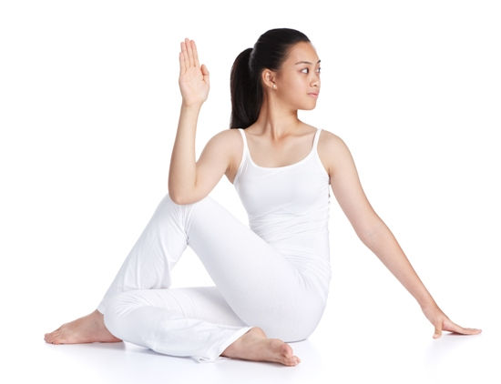 Jumătate Twist Pose - Matsyendrasana Yoga for Health