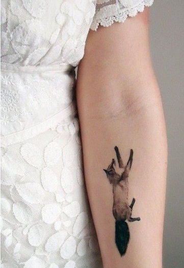Legjobb Small Tattoo Designs and Meanings 38