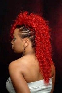 Raudona Mohawk with Curly Fringe 