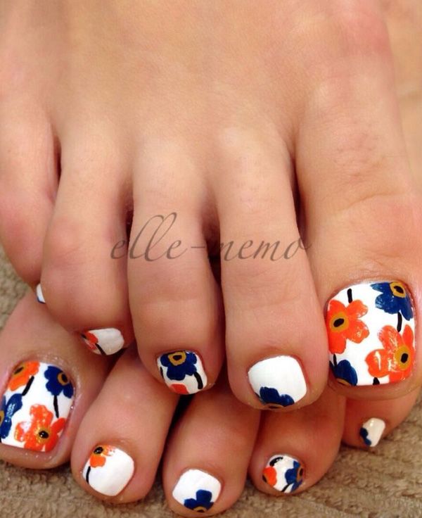 virág toenail art designs