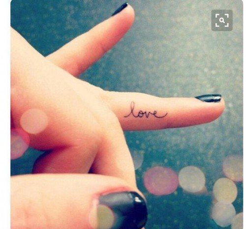 mažas finger tattoo_27