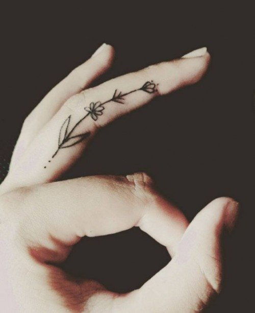 mažas finger tattoo_06