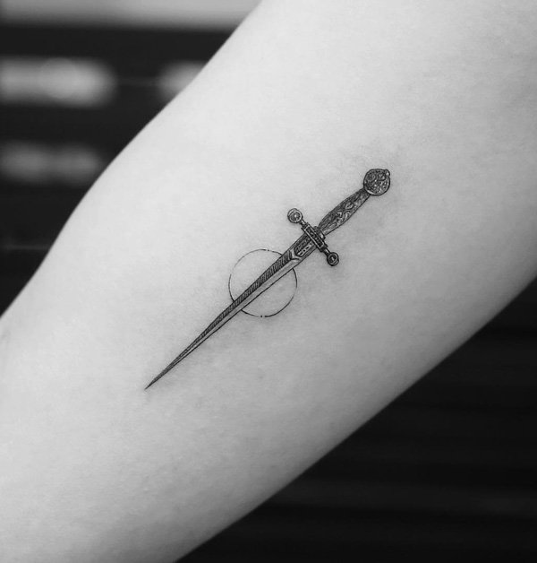 meč tattoo-35